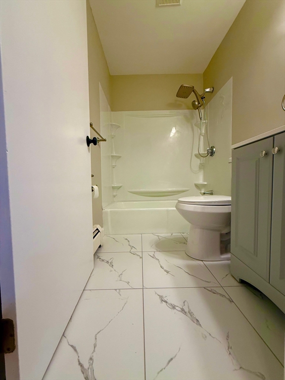9 Kenmar Dr 14