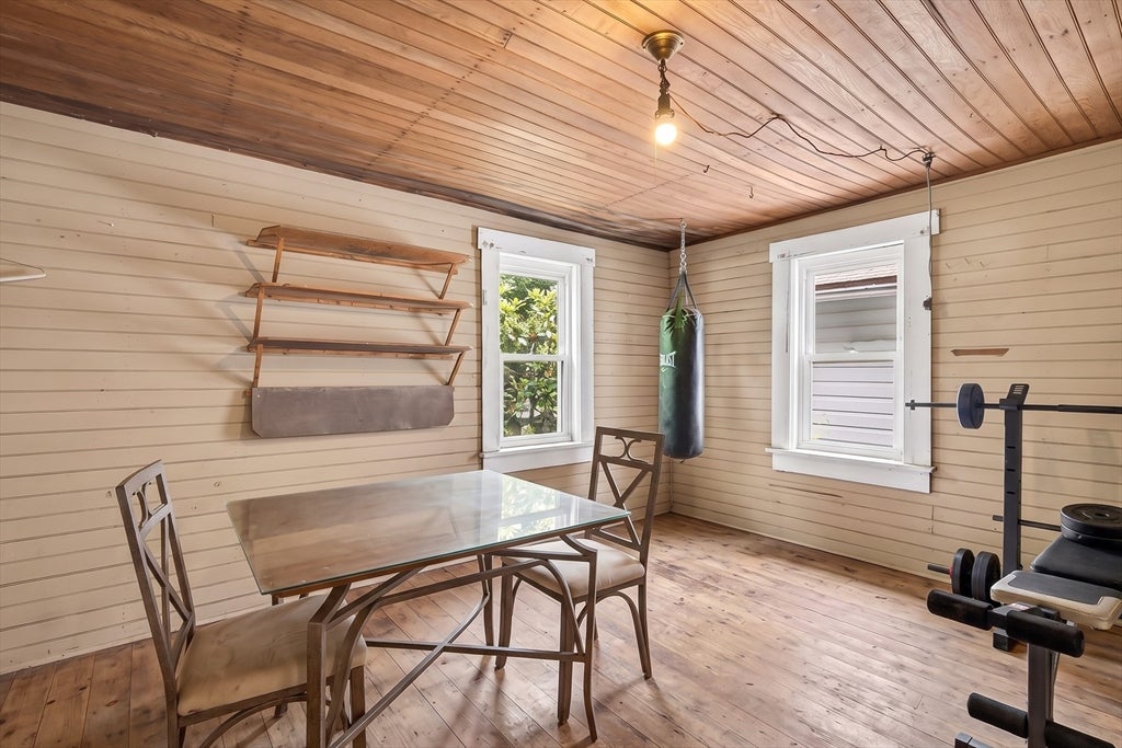 68 Harvard Ave, Athol, MA Photo #11