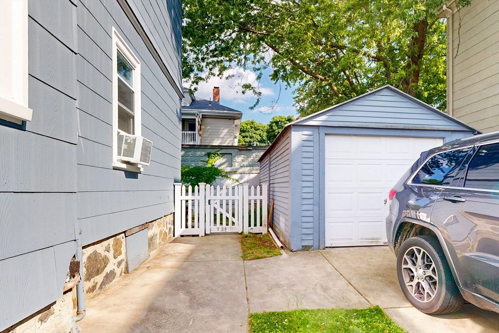 14 Bayard St