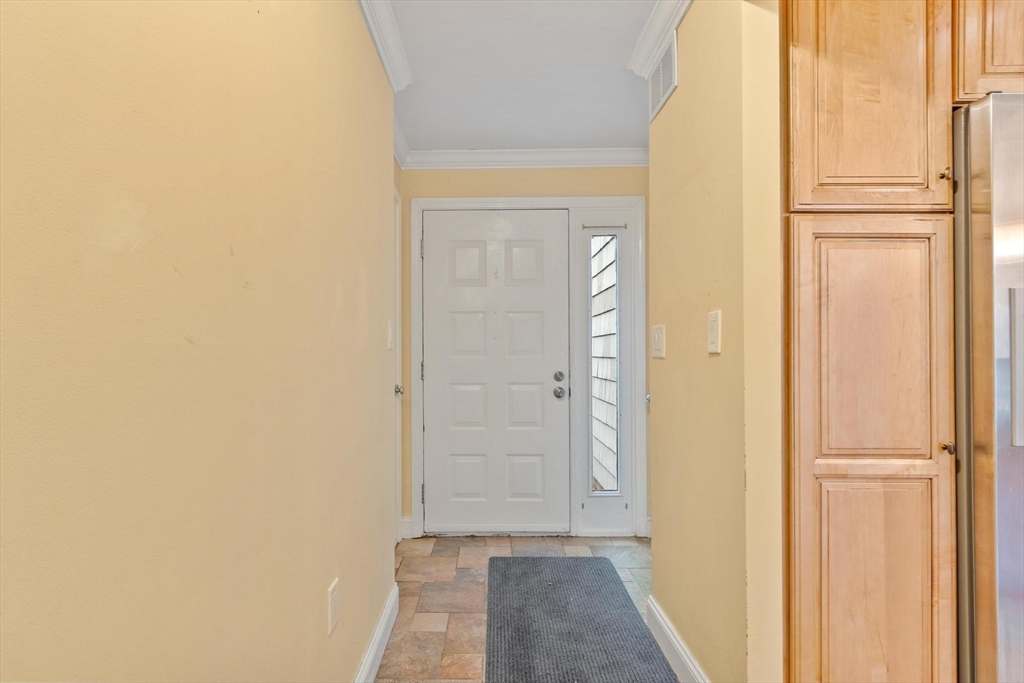 171 Swanton St 21