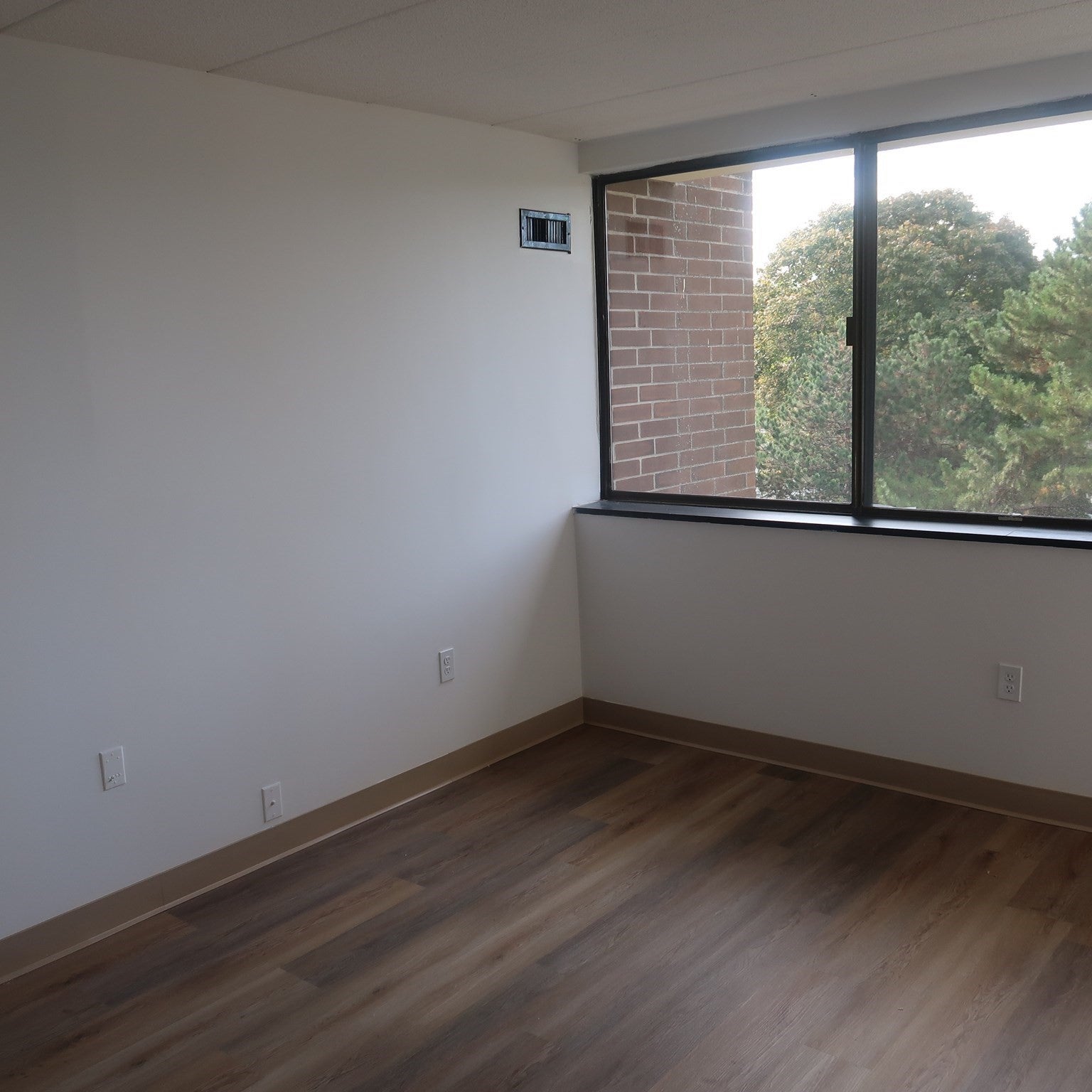 1 Pond ST #4F, Winthrop, MA, 1 Pond ST #4F, Winthrop, MA Photo #13