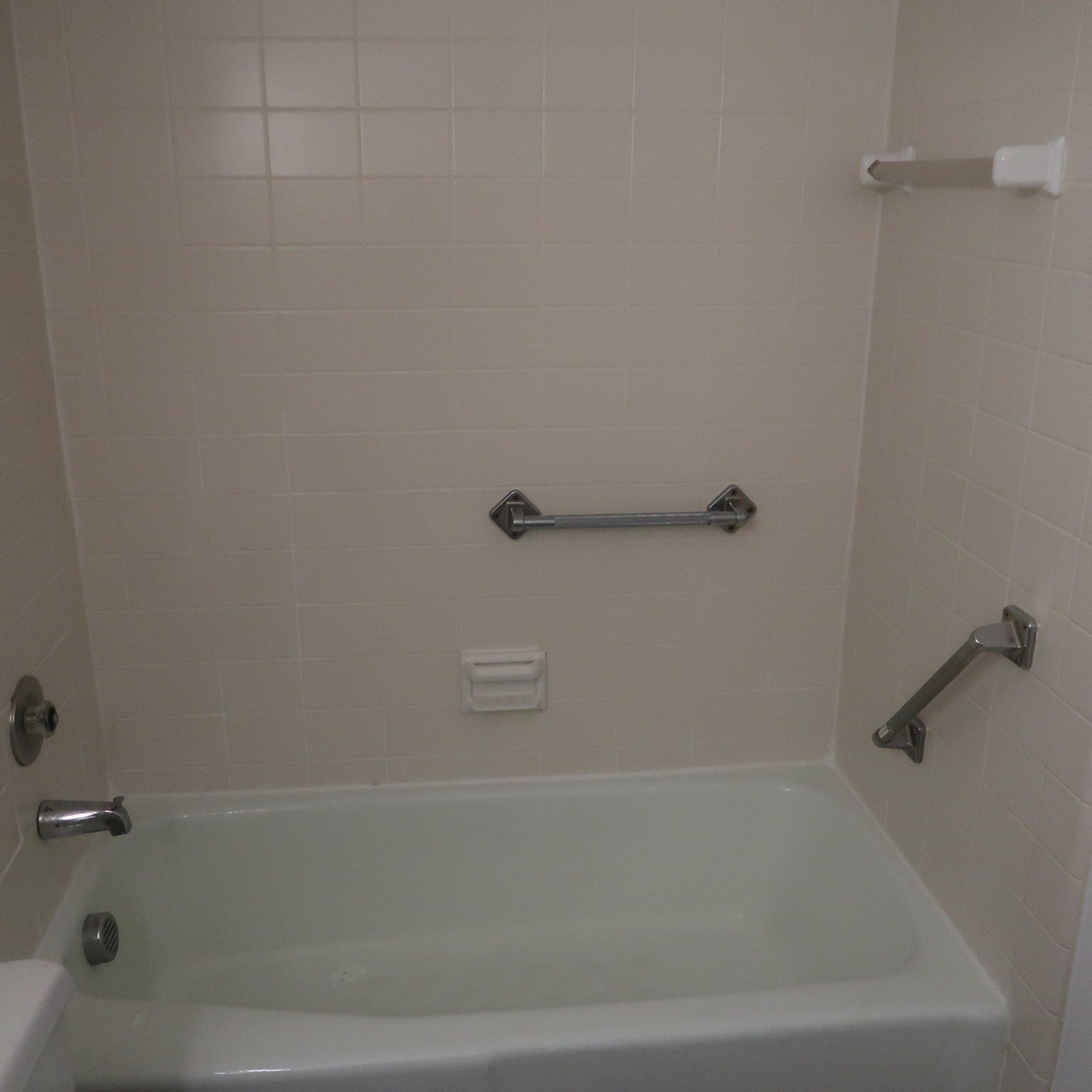 1 Pond ST #4F, Winthrop, MA, 1 Pond ST #4F, Winthrop, MA Photo #9