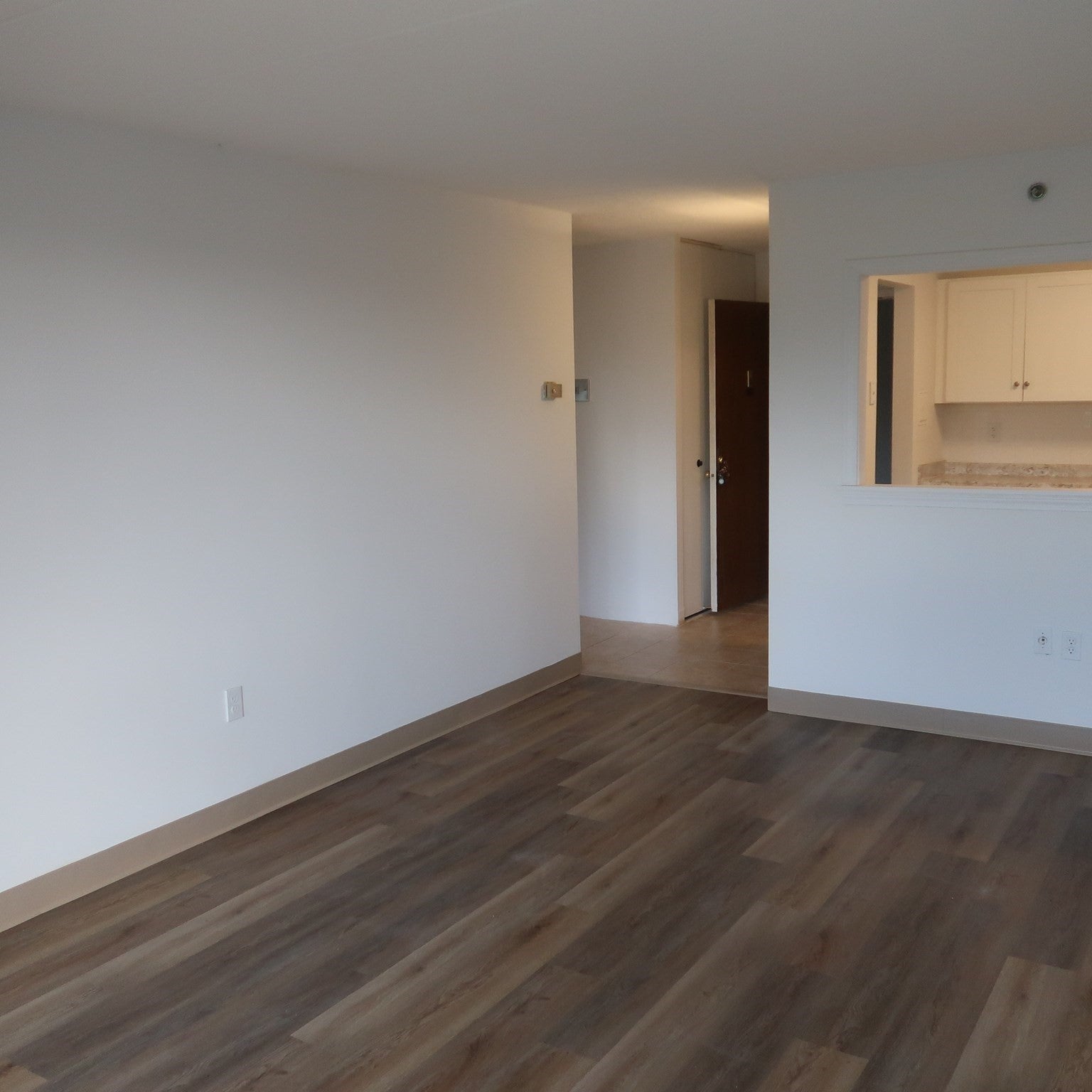 1 Pond ST #4F, Winthrop, MA, 1 Pond ST #4F, Winthrop, MA Photo #5