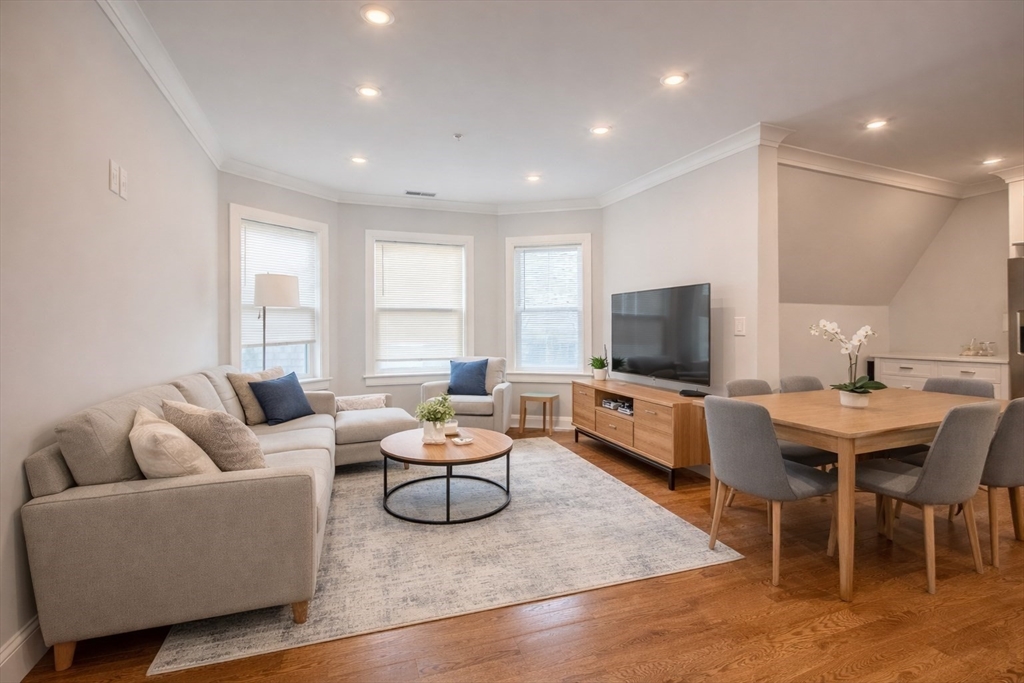 53 Quint Ave 3