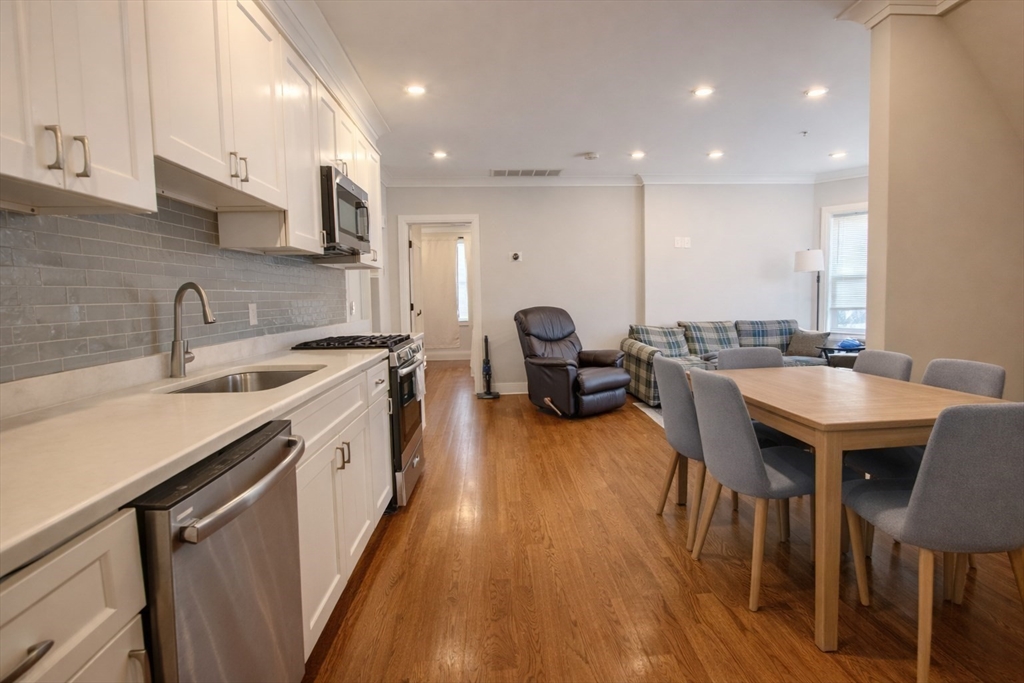 53 Quint Ave 3