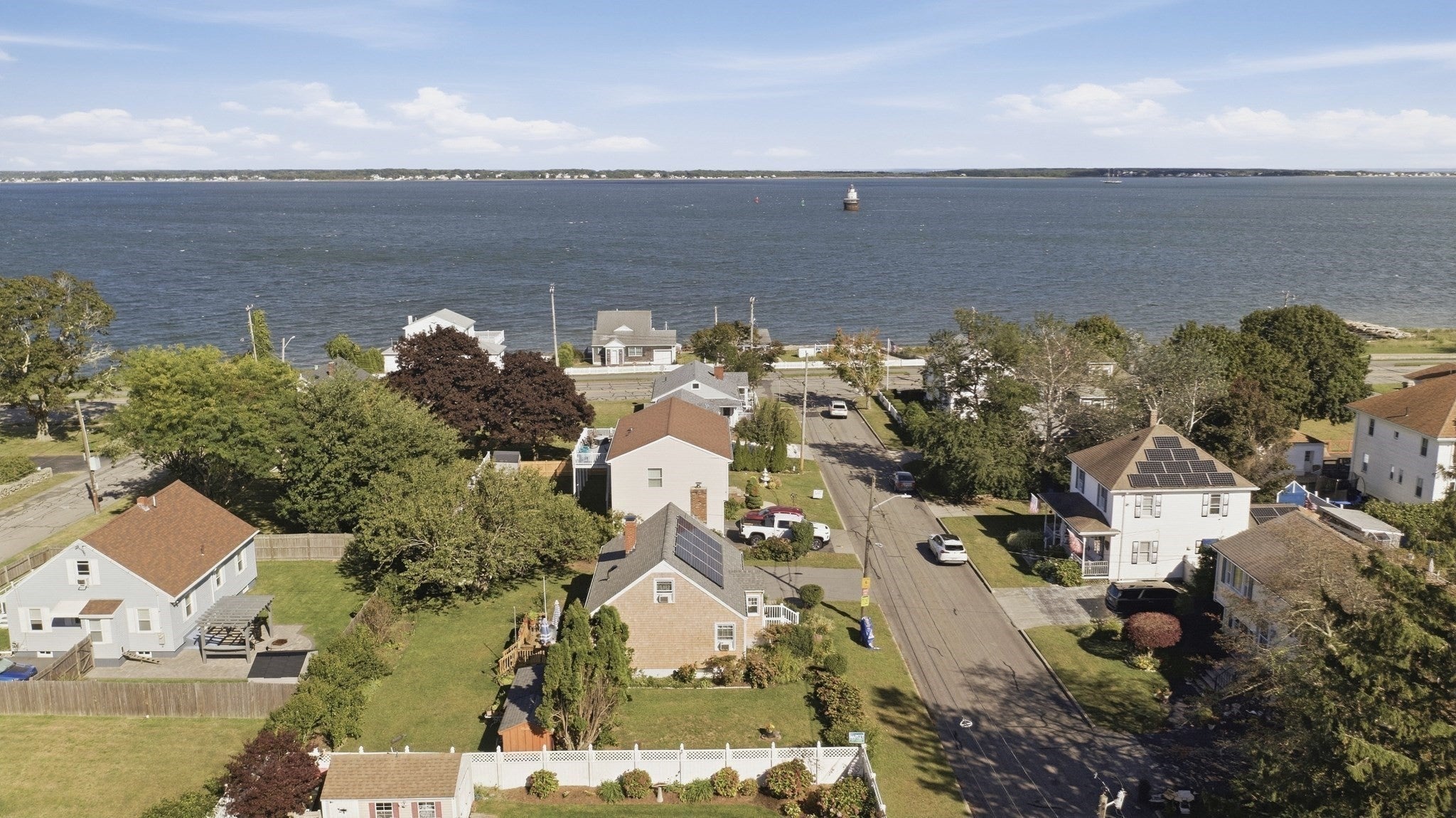 25 Bellevue St, New Bedford, MA, 25 Bellevue St, New Bedford, MA Photo #3