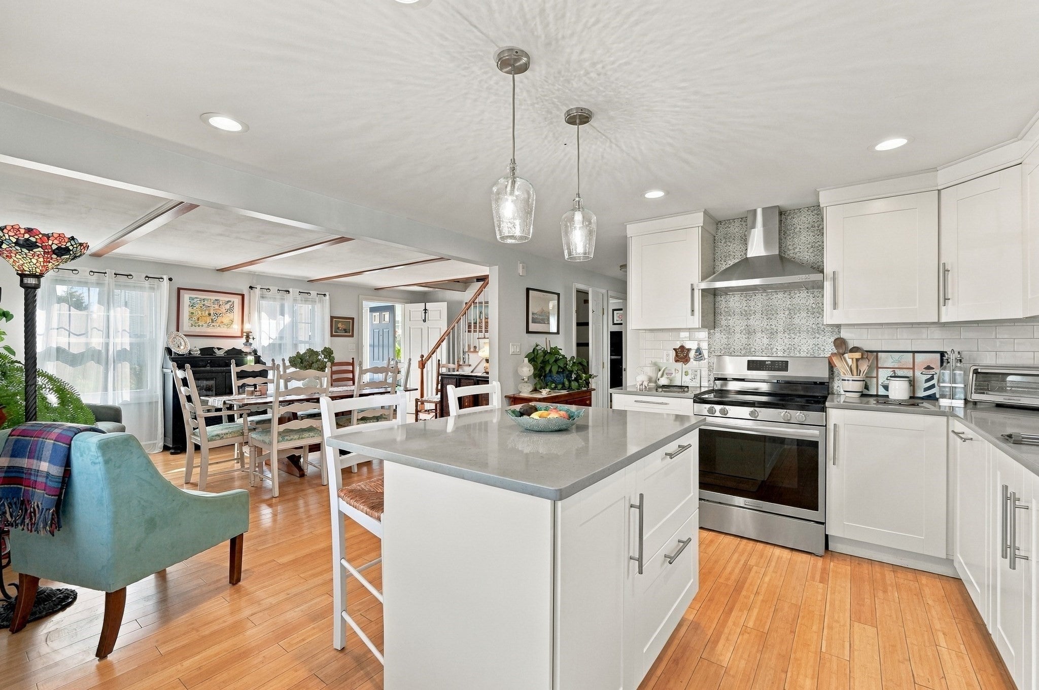25 Bellevue St, New Bedford, MA, 25 Bellevue St, New Bedford, MA Photo #6