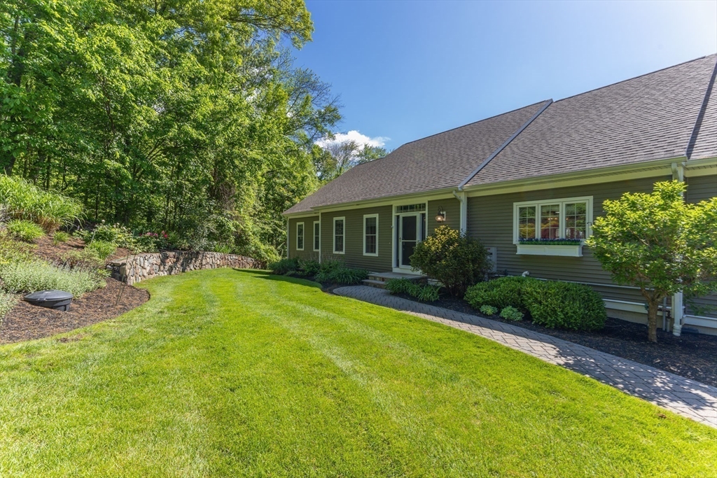 3 Archelaus Hill Rd