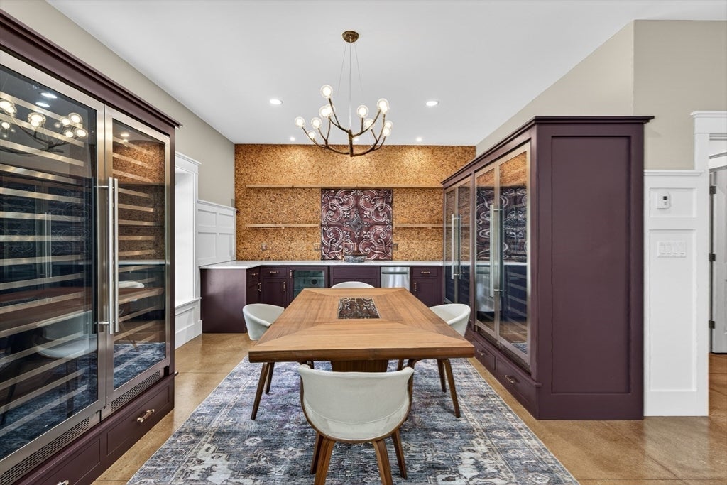 3 Archelaus Hill Rd