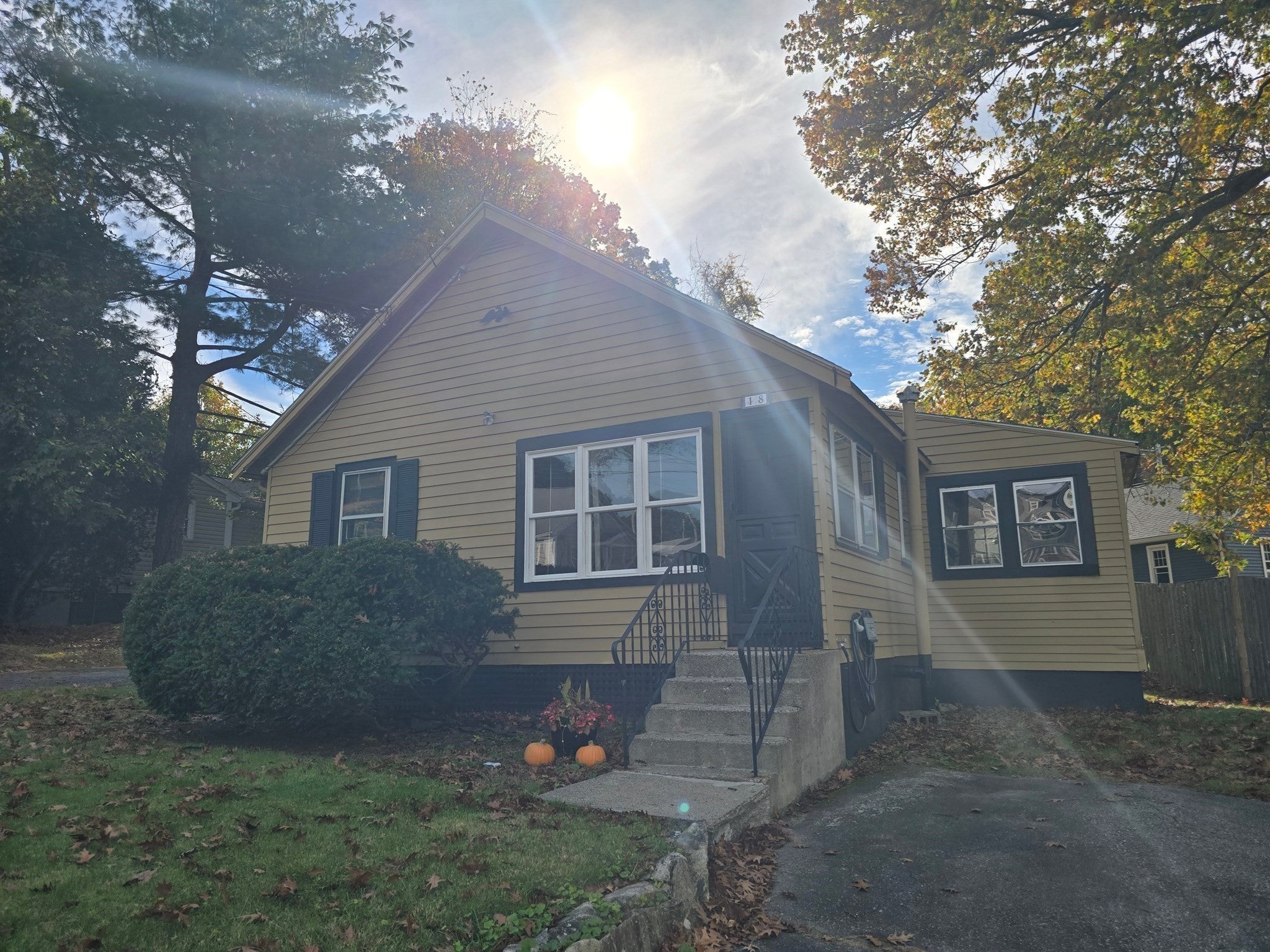 18 Amory Rd