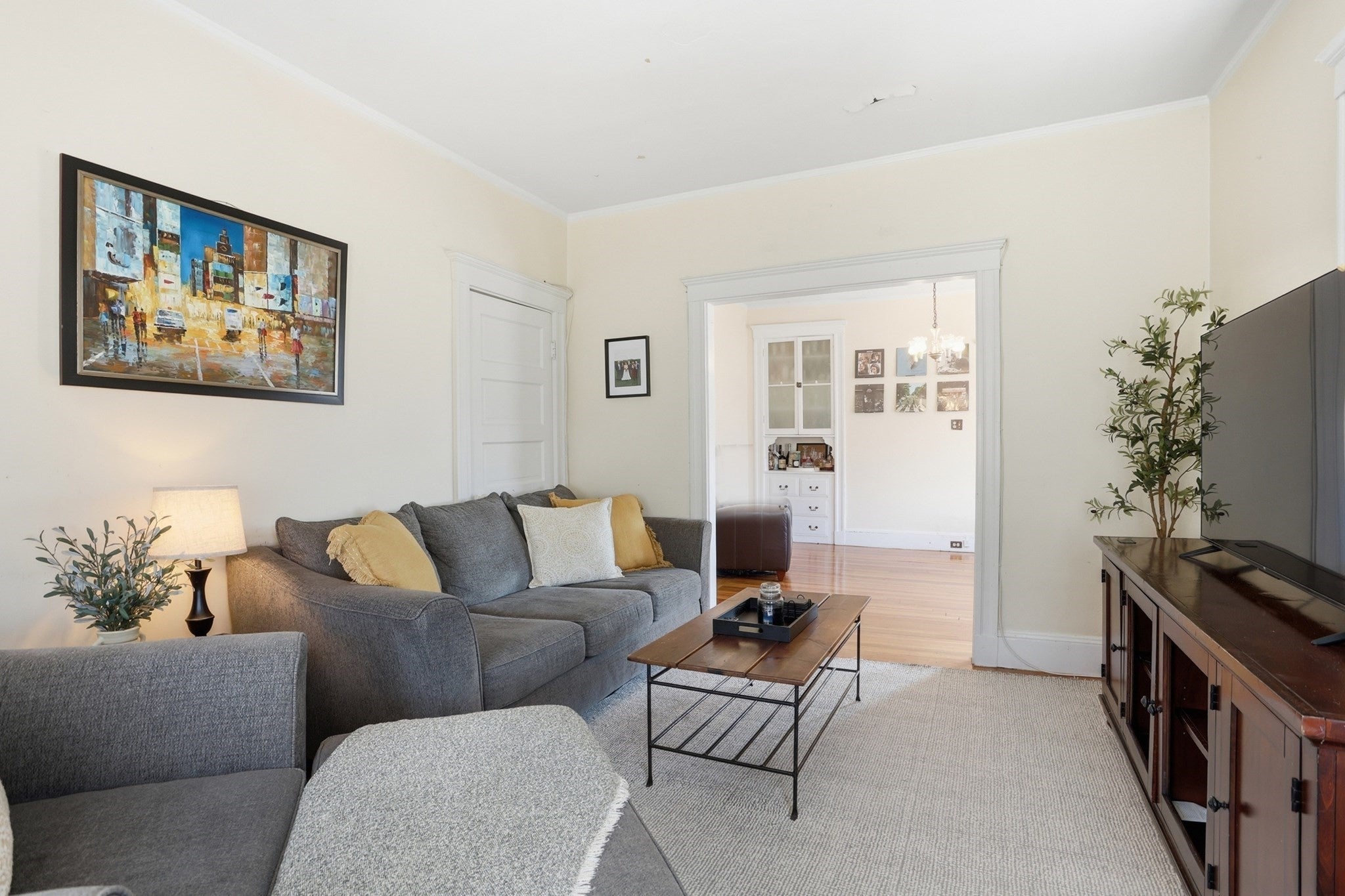 320 Fellsway West