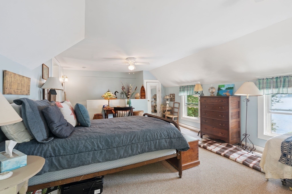 Methuen, Massachusetts 01844, United States, 3 Bedrooms Bedrooms, ,2 BathroomsBathrooms,Residential,Contingent,172184