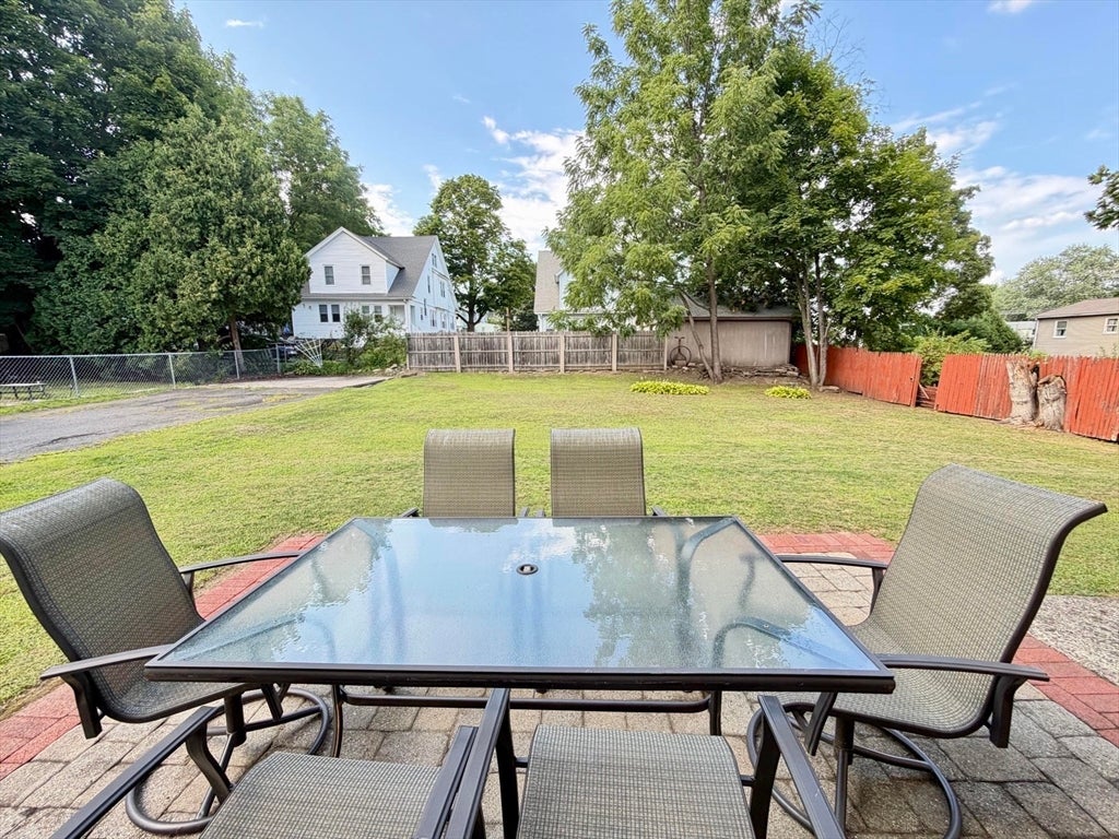 31 King St, Holyoke, MA, 31 King St, Holyoke, MA Photo #21