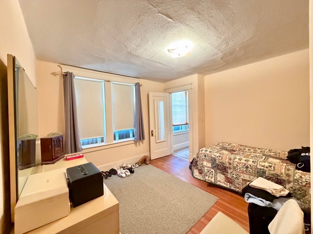 31 King St, Holyoke, MA, 31 King St, Holyoke, MA Photo #16