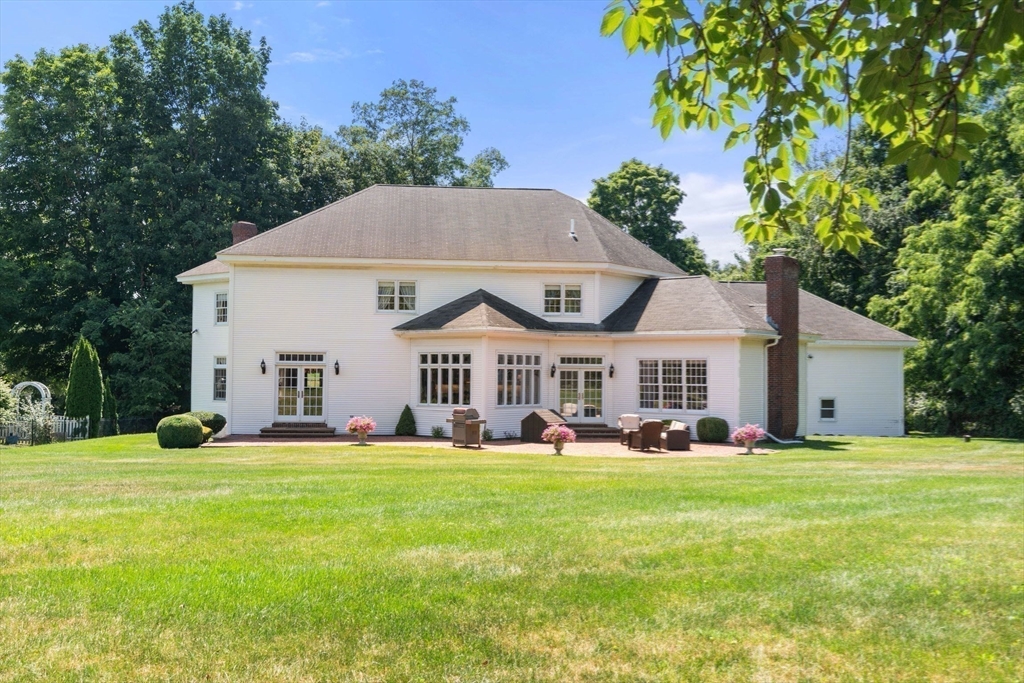 16 Longmeadow Rd, Milton, MA, 16 Longmeadow Rd, Milton, MA Photo #35