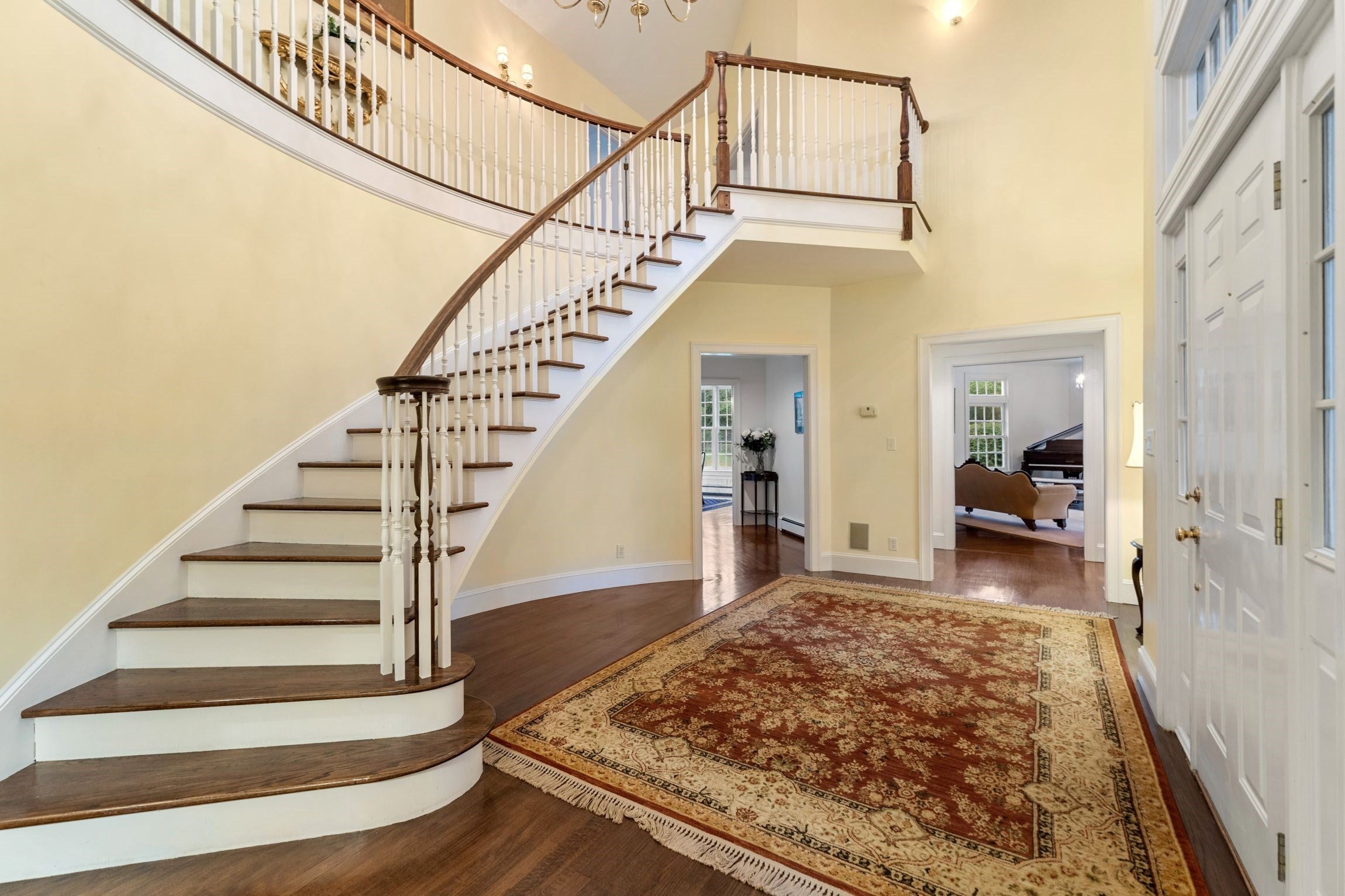 16 Longmeadow Rd