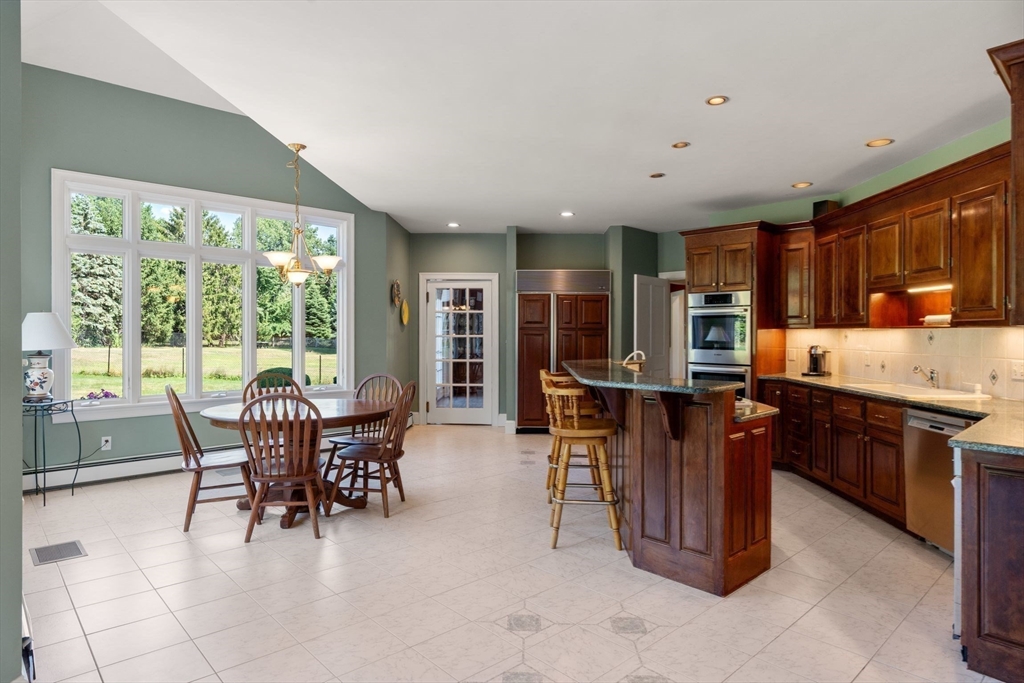 16 Longmeadow Rd, Milton, MA, 16 Longmeadow Rd, Milton, MA Photo #12