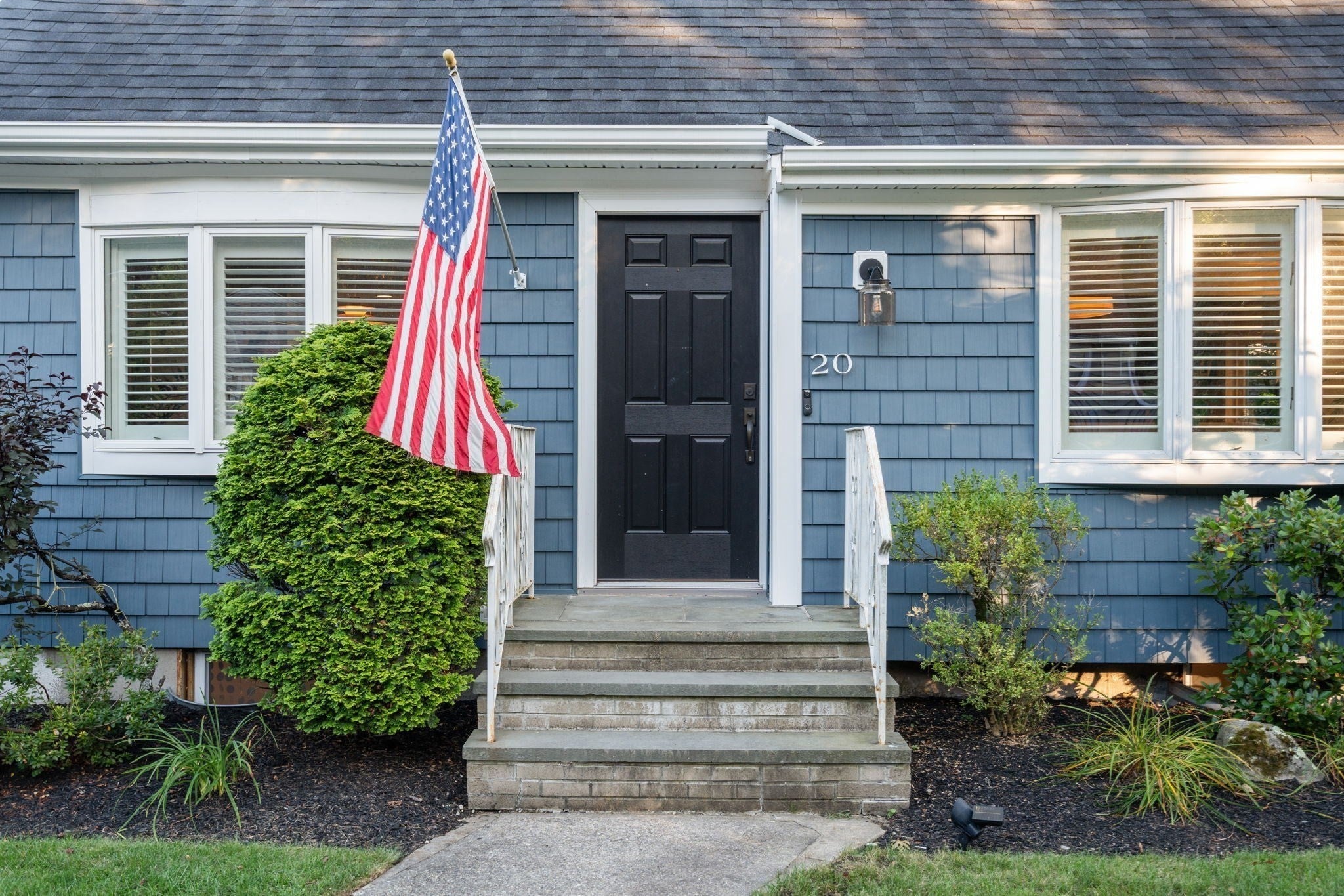 20 Albert St, Waltham, MA Photo #39