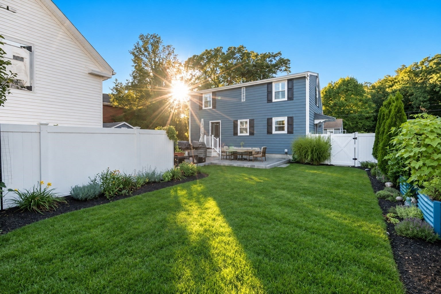 20 Albert St, Waltham, MA Photo #5