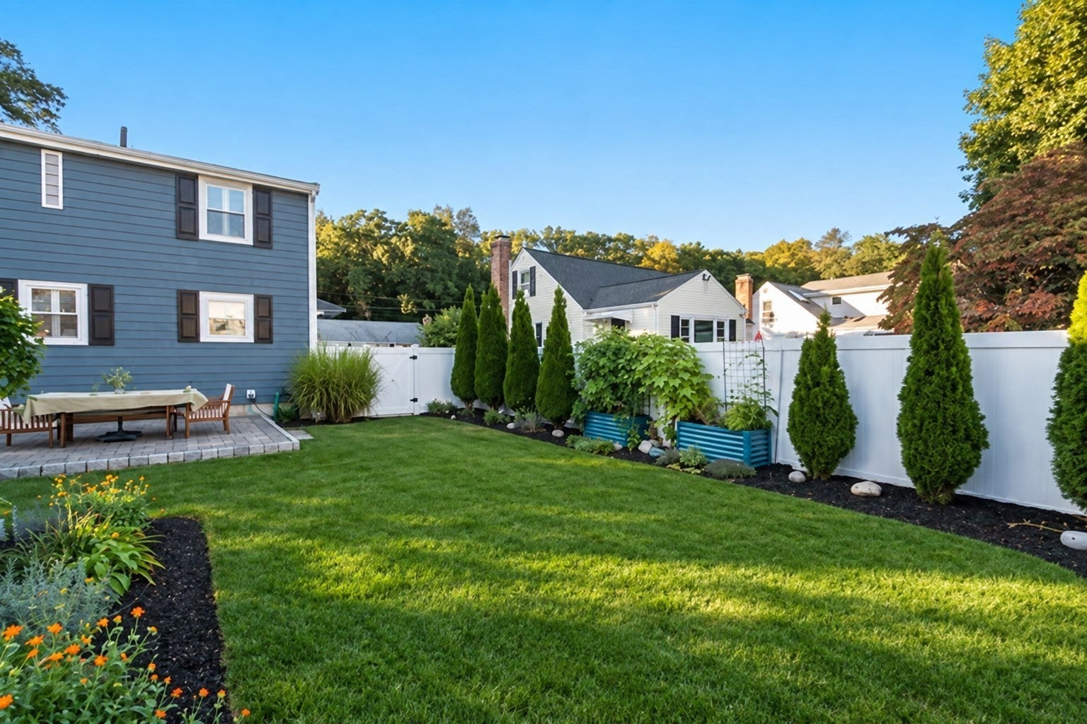20 Albert St, Waltham, MA Photo #4