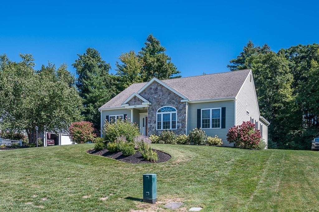 81 Nicholas Dr, Lancaster, MA, 81 Nicholas Dr, Lancaster, MA Photo #3