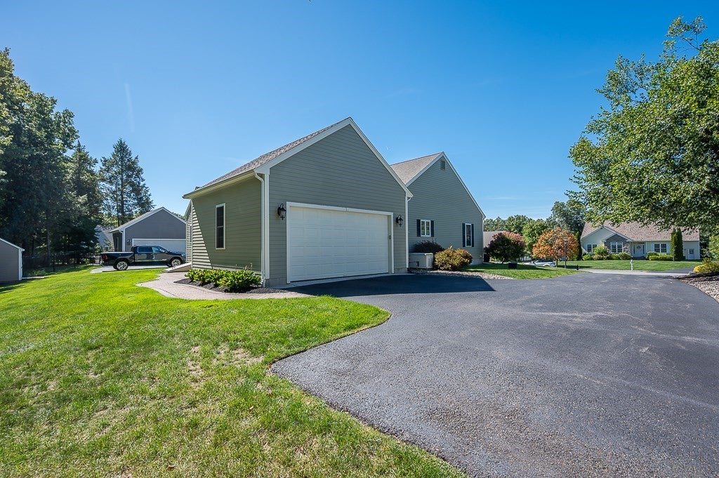 81 Nicholas Dr, Lancaster, MA, 81 Nicholas Dr, Lancaster, MA Photo #7