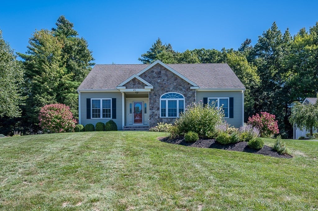 81 Nicholas Dr, Lancaster, MA, 81 Nicholas Dr, Lancaster, MA Photo #4