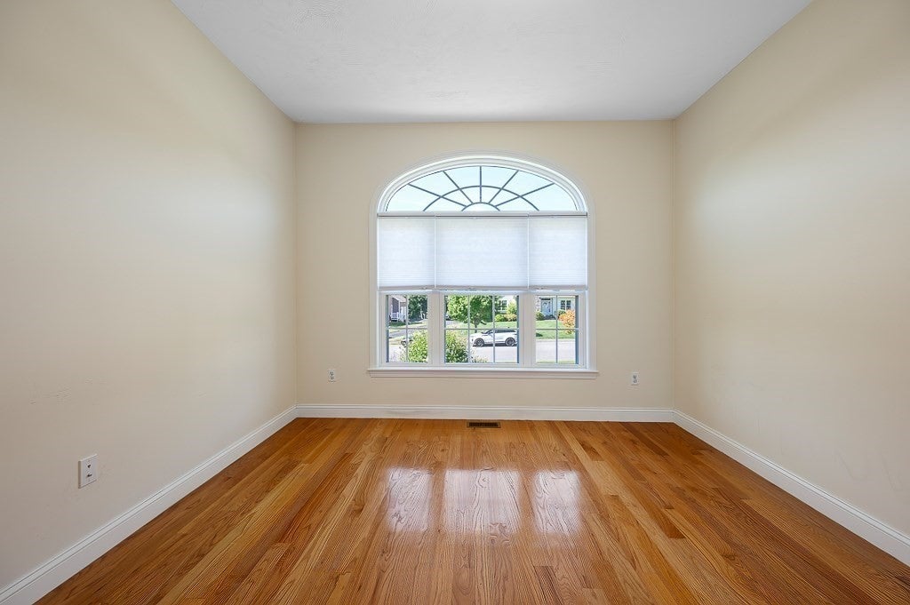 81 Nicholas Dr, Lancaster, MA, 81 Nicholas Dr, Lancaster, MA Photo #24