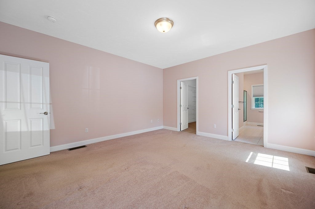 81 Nicholas Dr, Lancaster, MA, 81 Nicholas Dr, Lancaster, MA Photo #36