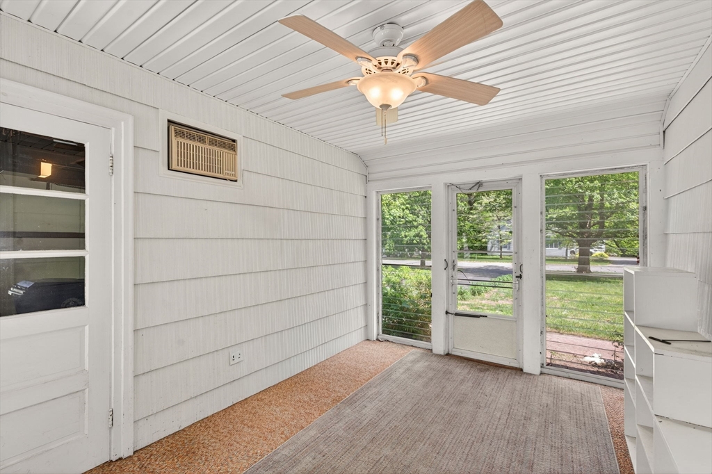 61 Harvard Rd