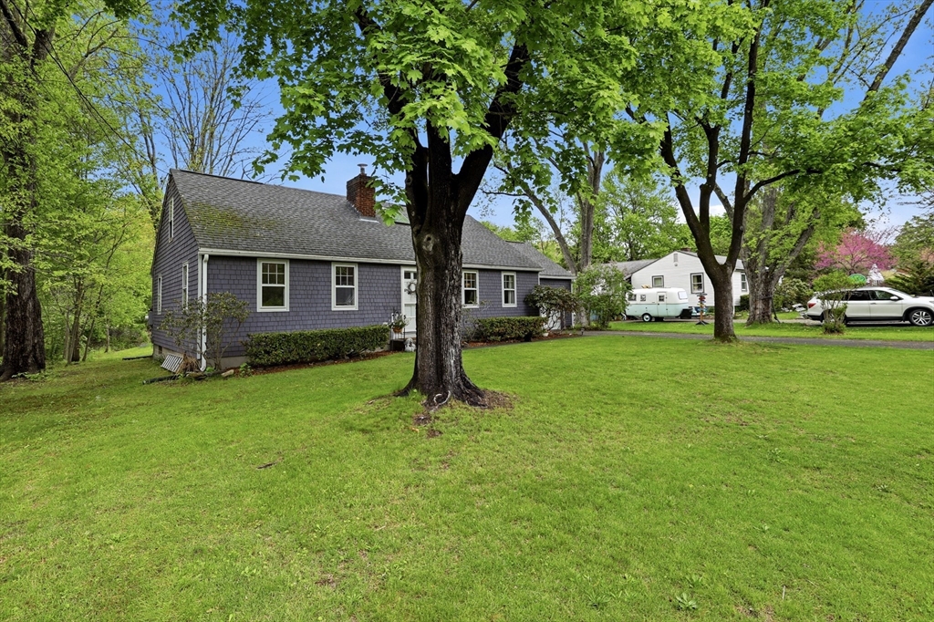 87 Harlow Dr, Amherst, MA Photo #36