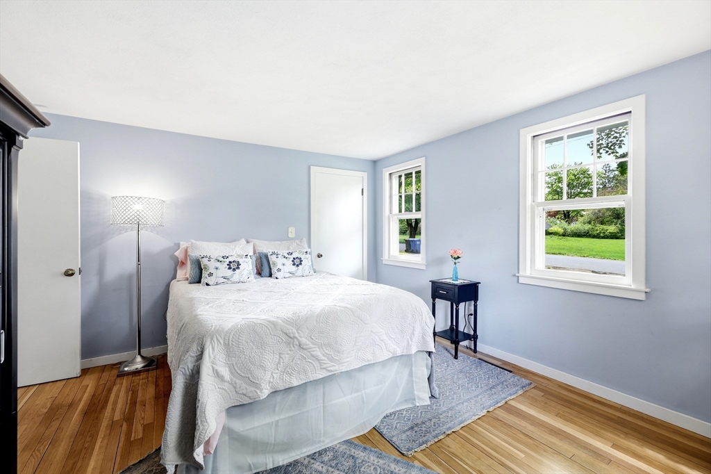 87 Harlow Dr, Amherst, MA Photo #21