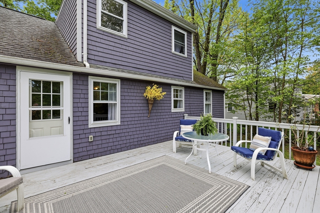 87 Harlow Dr, Amherst, MA Photo #28