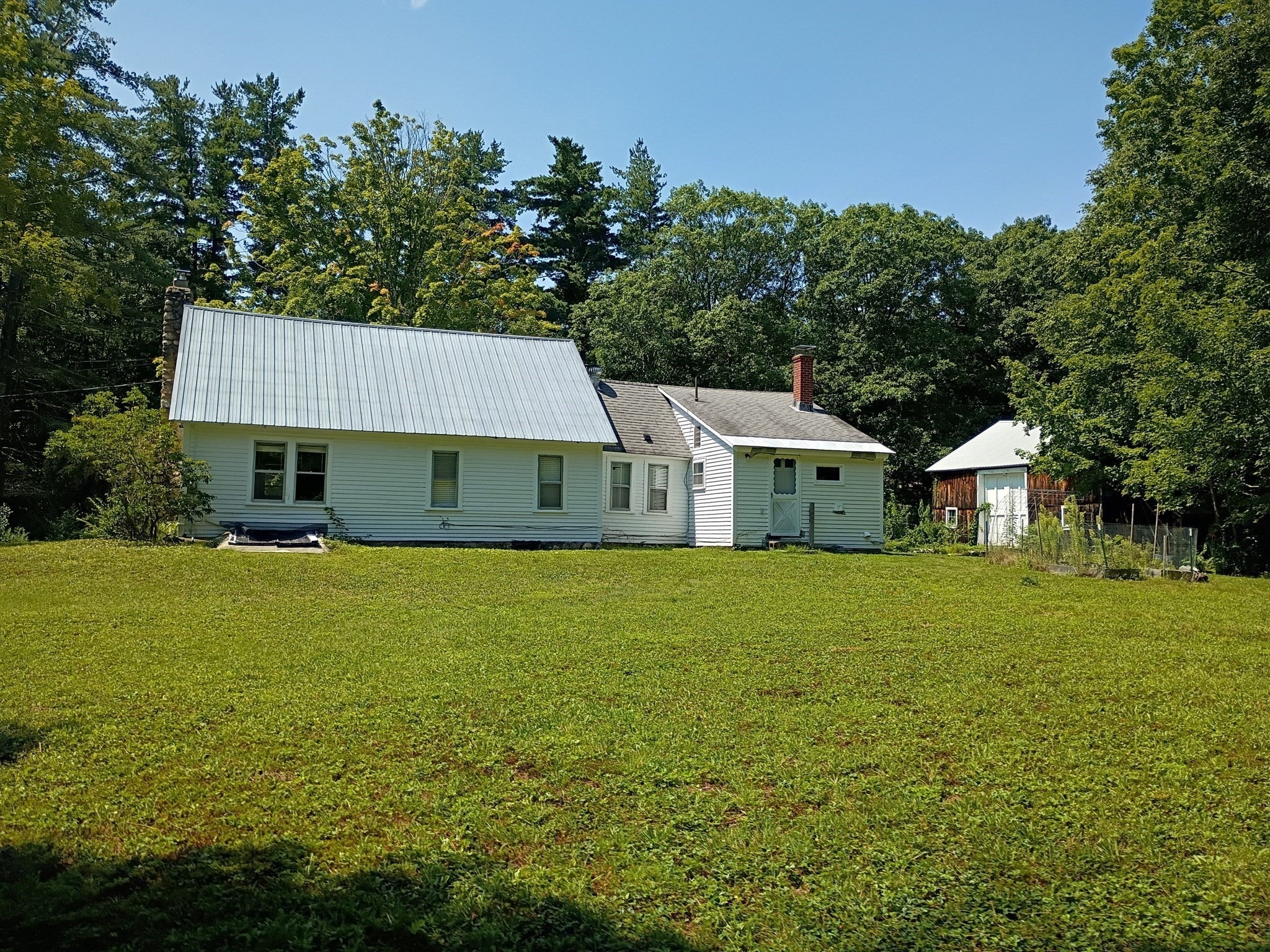 182 Neilson Rd