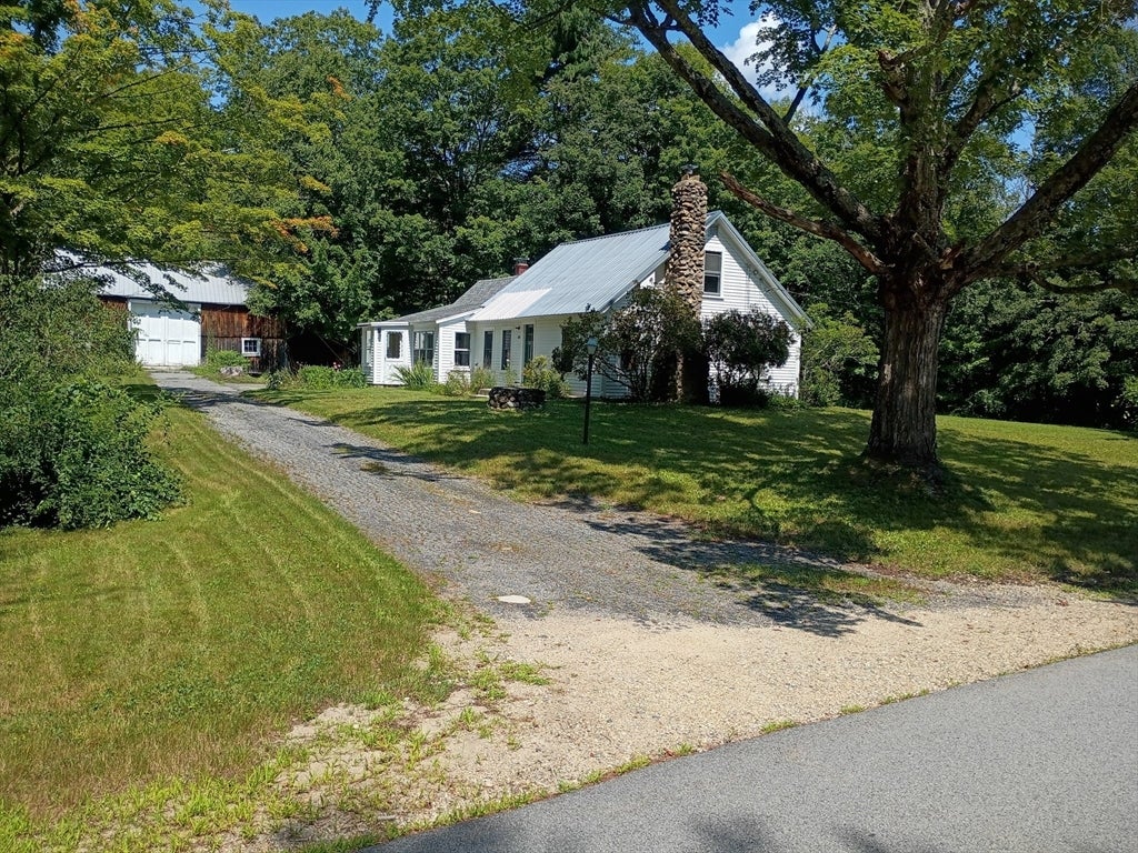 182 Neilson Rd