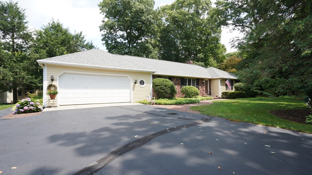 41 Wagon Wheel Rd