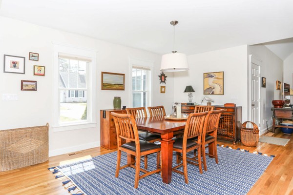 16 Spring Brook Ln