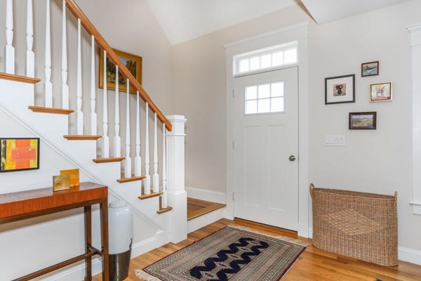 16 Spring Brook Ln