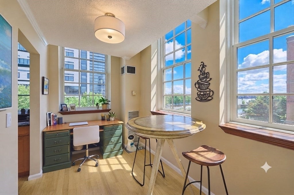 106 13th Street 330
