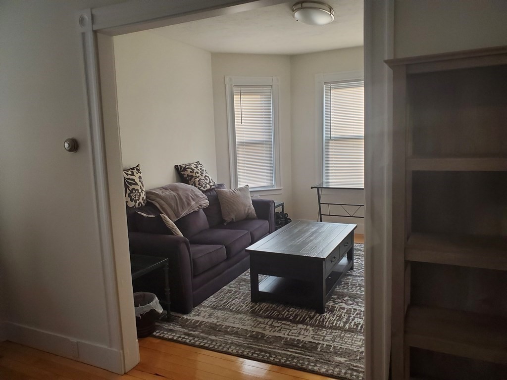 55 Rich St 55
