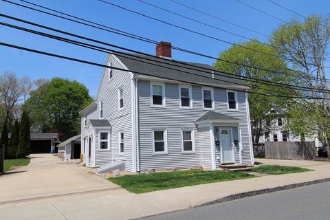 Photo of 308 Essex Street, Beverly, MA 01915 (MLS # 73528463)