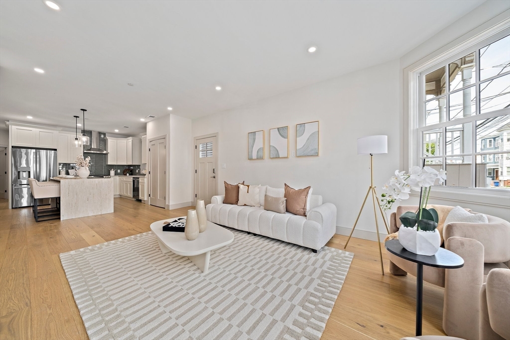 59 Falcon Street 2