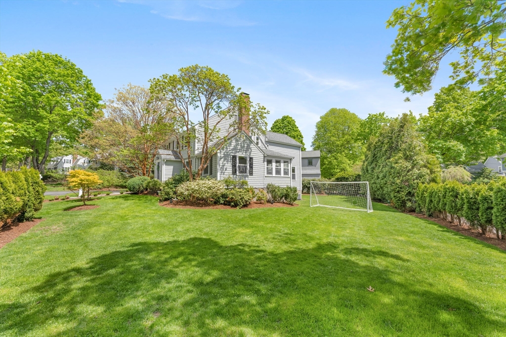 106 Annawan Rd, Newton, MA Photo #31