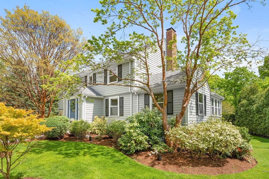 106 Annawan Rd, Newton, MA Photo #23