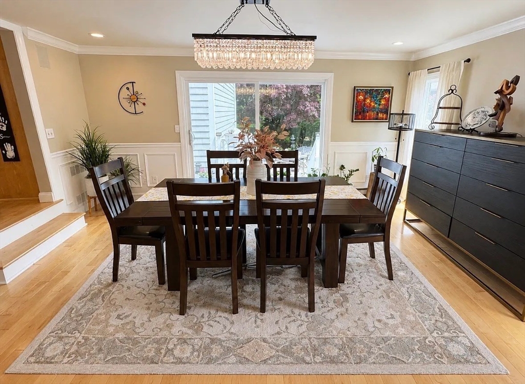 106 Annawan Rd, Newton, MA Photo #8