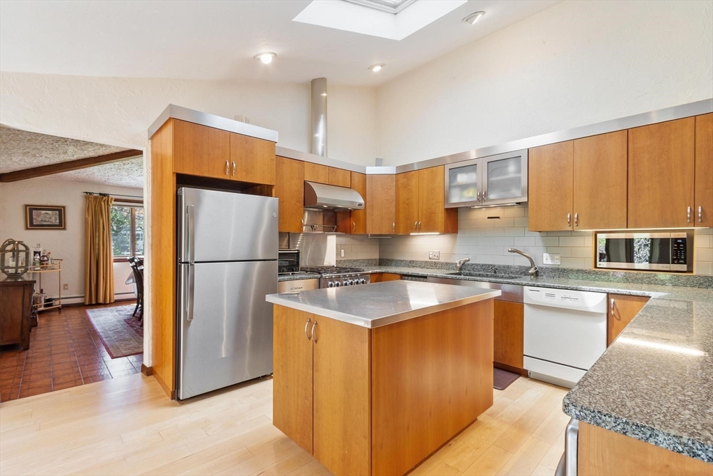 99 Beaver Road, Reading, MA, 99 Beaver Road, Reading, MA Photo #4