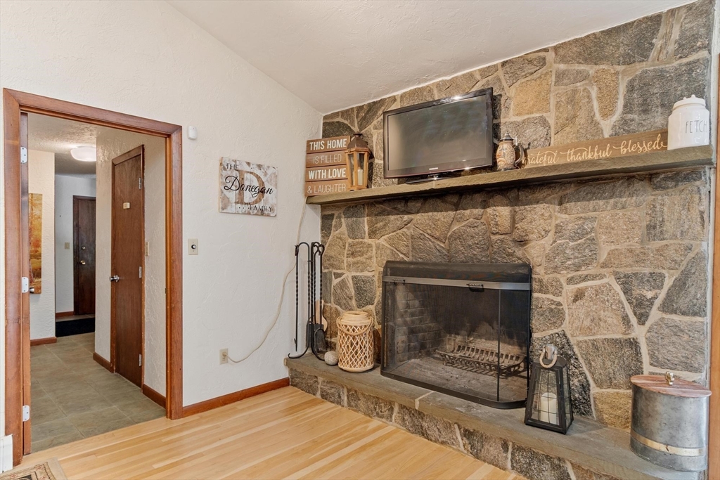 99 Beaver Road, Reading, MA, 99 Beaver Road, Reading, MA Photo #8