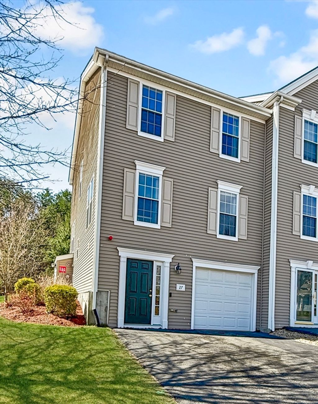Photo of 27 Buttercup Ln #27, Grafton, MA 01560 (MLS # 73503388)
