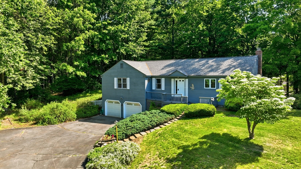 4 Ladyslipper Ln