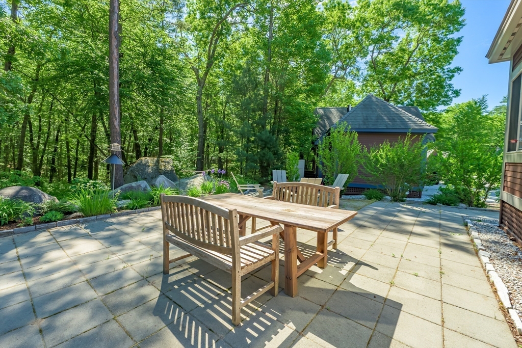 39 Whispering Pines Rd 39